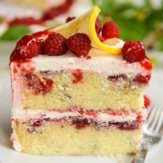Cake ຊັ້ນ Raspberry Frozen