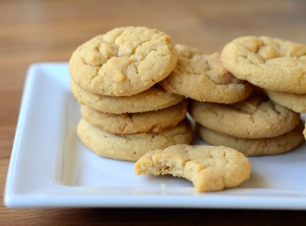 Crispy Peanut Cookies