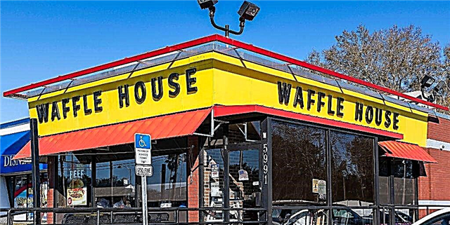 Apa Waffle House Dibukak ing Natal? Mangkene Apa Bisa Ngerteni Babagan Holiday Dheweke