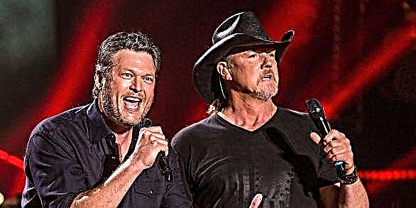 Priodas Hyfforddwr ‘The Voice’ Blake Shelton Just Official Country Star Trace Adkins ’