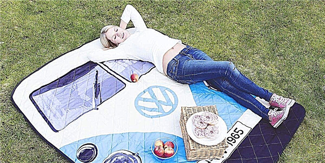 Овој кампер-инспириран „Пикник“ ќебе е крајниот ретро додаток за лето