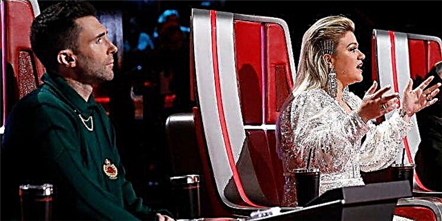 The Voice se Kelly Clarkson verdedig DeAndre Nico nadat Adam Levine 'hom onder die bus gegooi het'