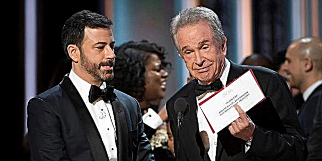 Jimmy Kimmelek iazko Oscar sarreran 