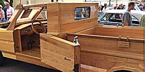 Dëse Mann huet e Liewensgréissten Ford Truck aus Holz gemaach, an et ass eng Sicht fir ze kucken