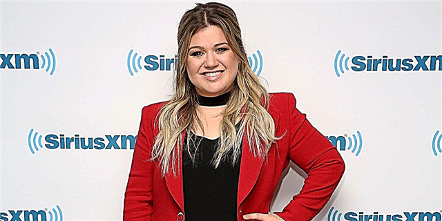 De Kelly Clarkson fir 'The Voice' als Trainer an der Saison 14 matzeschaffen