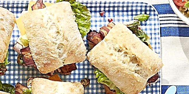 Sandwiches Club Insalata Pimiento