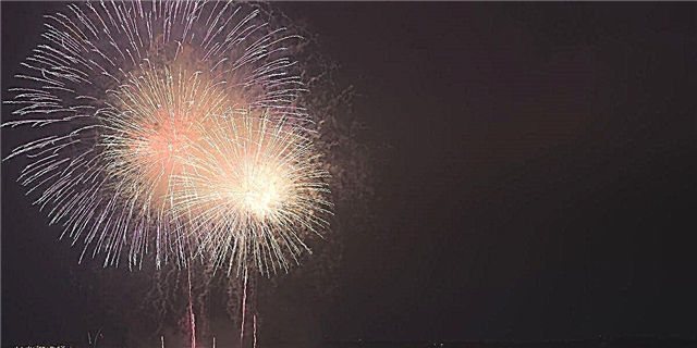 Ang mga Tao ay Galit na Ang PBS Aired Pre-Taped Fireworks sa Ika-apat ng Hulyo