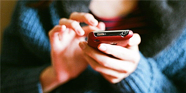 یک مطالعه جدید نشان می دهد تعداد مضحک بارهایی که آمریکایی ها هر روز تلفن های خود را چک می کنند