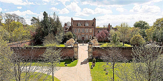 [UPDATED] Die Dowager Countess 'House van Downton Abbey het 'n nuwe eienaar