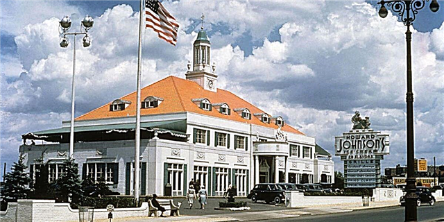 Ресторанот на последниот американски покрив со портокал Хауард nsонсон е во езерото Georgeорџ