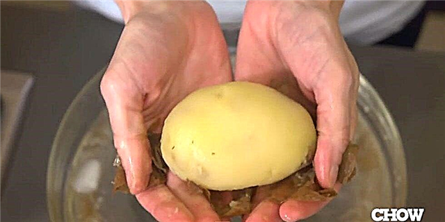 Dëse Brilliant Trick fir Peeling Kartoffelen Ass Grenzliewensliewen