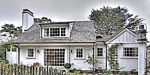 CIRCUMITIO Coziest-Latina-by-the-style Cottage in Carmelum maris, California