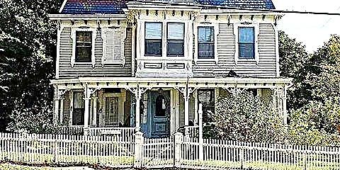 Kuće za lutke za odrasle: 10 očaravajućih viktorijanskih kuća na prodaju
