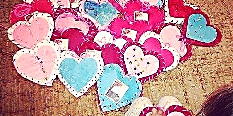 Mga Crafts para sa Mga Bata: Madaling DIY Valentines ni Jessica Alba