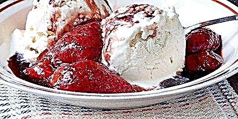 Balsamic-Roasted Strawberry na may Chèvre Ice Cream