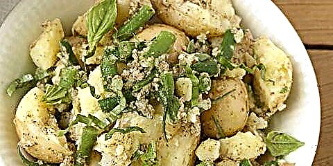 Salad Kentang Tengah sareng Haricots Verts
