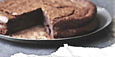 چاکلیٹ - بادام Torte