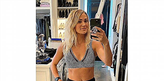 Carrie Underwood's Bikini Instagram သည်စမတ်ကျသောစမတ်ခလုတ်ခုံနှင့်အထူးသဖြင့်ကျွန်ုပ်တို့သည်မနာလိုဖြစ်နေသည်