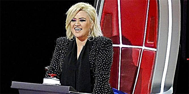 Trajneri i 'The Voice' Blake Shelton mori një gërmim 'Dirty' në Kelly Clarkson dhe Tifozët e saj