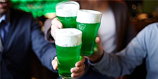 Etu aga eme Green Beer tost to the Irish na St Patrick's Day a