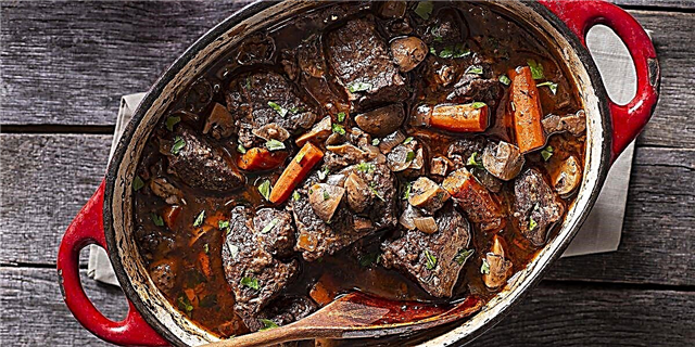 Stew vs súpa: Allt sem þú þarft að vita