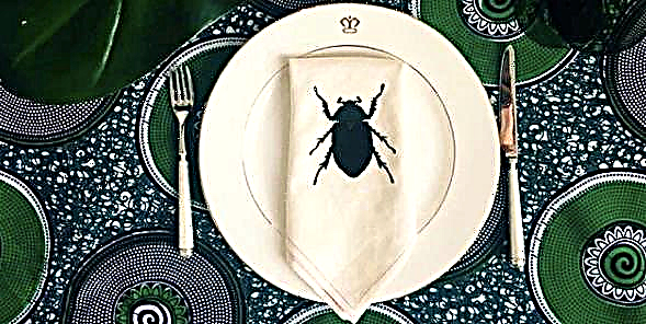 Vê Niviştkarê Lêkolînerê Celebê yê U.K. Naha Alone Dining — on Instagram