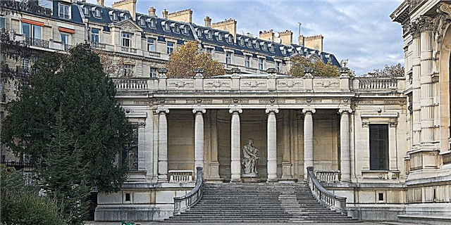 فرانس میں نیا پیرس میوزیم فیشن کے لئے وقف کرنے والا پہلا شہر ہوگا