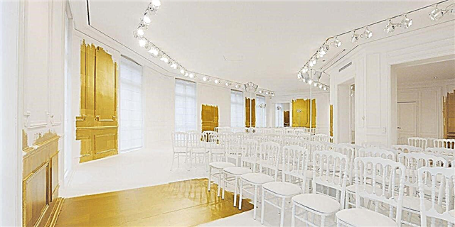 Vendi i Javës së Modës në Paris Christian Christian Dior është gjëja më qetësuese që do të shihni sot