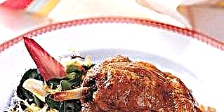 Крцкава патка испочитувана со рецепти од компири, кромид и сенф винегрет