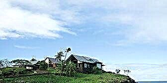 Një shtëpi fantastike në një ishull tropikal