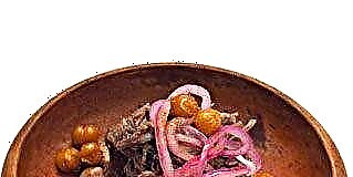 Goran Afirka ta Arewa-Inspired tare da Chickpea Salatin Recipe