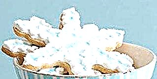 Receta de árbores de galletas de azucre, palomas e copos de neve