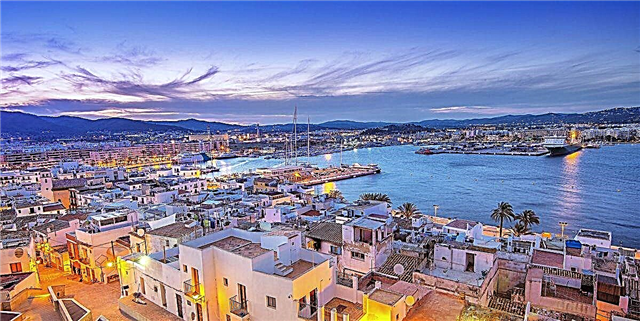 O le ulugaliʻi Peretania na taulimaina le $ 11,800 Airbnb i Ibiza e le i iai