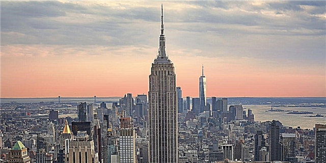 Տեղի փորձագետի կարծիքով, NYC- ում ամենաթեժ ճարտարապետությունը տեղավորելու 5 տեղ