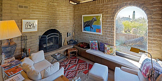 A Midcentury Home Starring bi Arched Windows