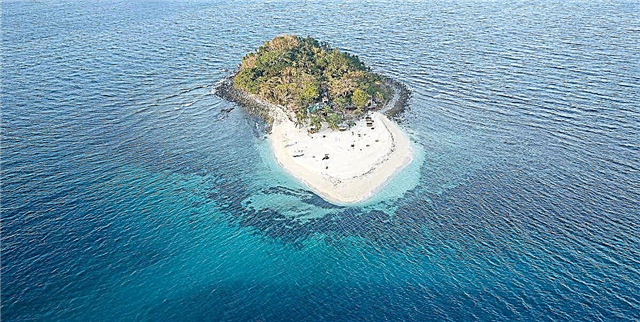 U kan hierdie eiland met 'n volledige personeel in die Filippyne vir slegs $ 97 per nag huur - as u 15 vriende saambring