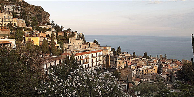 Sicilia está ofrecendo para pagar unha porción de voos de turistas e os custos do hotel cando se abre a illa