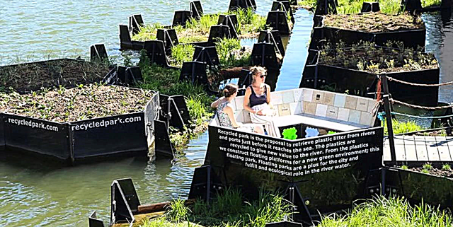 Toma nota: Este parque está feito de papeleira reciclada dun río
