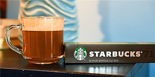 Ĉi tiuj Novaj Starbucksaj Kafaj Kapsuloj Malsaniĝis Ĉiujn Sur Blindan Gustan Teston