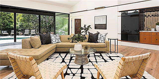 Sandra Bullock's Former Home in the Hollywood Hills Ua Avanoa e Totogiina mo le $ 22,000 i le Masina