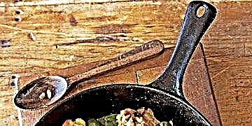 Khoho e nang le Lioli le Li-Pine Nuts Recipe