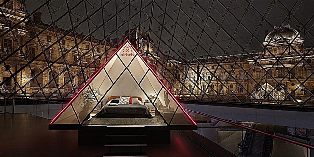Airbnb ກຳ ລັງໃຫ້ພັກເຊົາຄືນ ໜຶ່ງ ຄືນພາຍໃຕ້ Pyramid ແກ້ວຂອງ Louvre