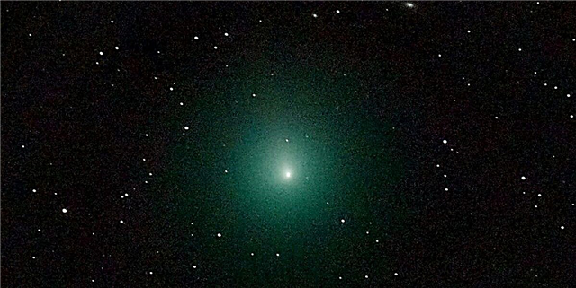 როგორ დავინახოთ საშობაო კომეტა ადრე გვიან