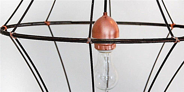 Նախքան և հետո. Փոշոտ հին լամպերը վերածվում են DIY կախազարդի լույսի